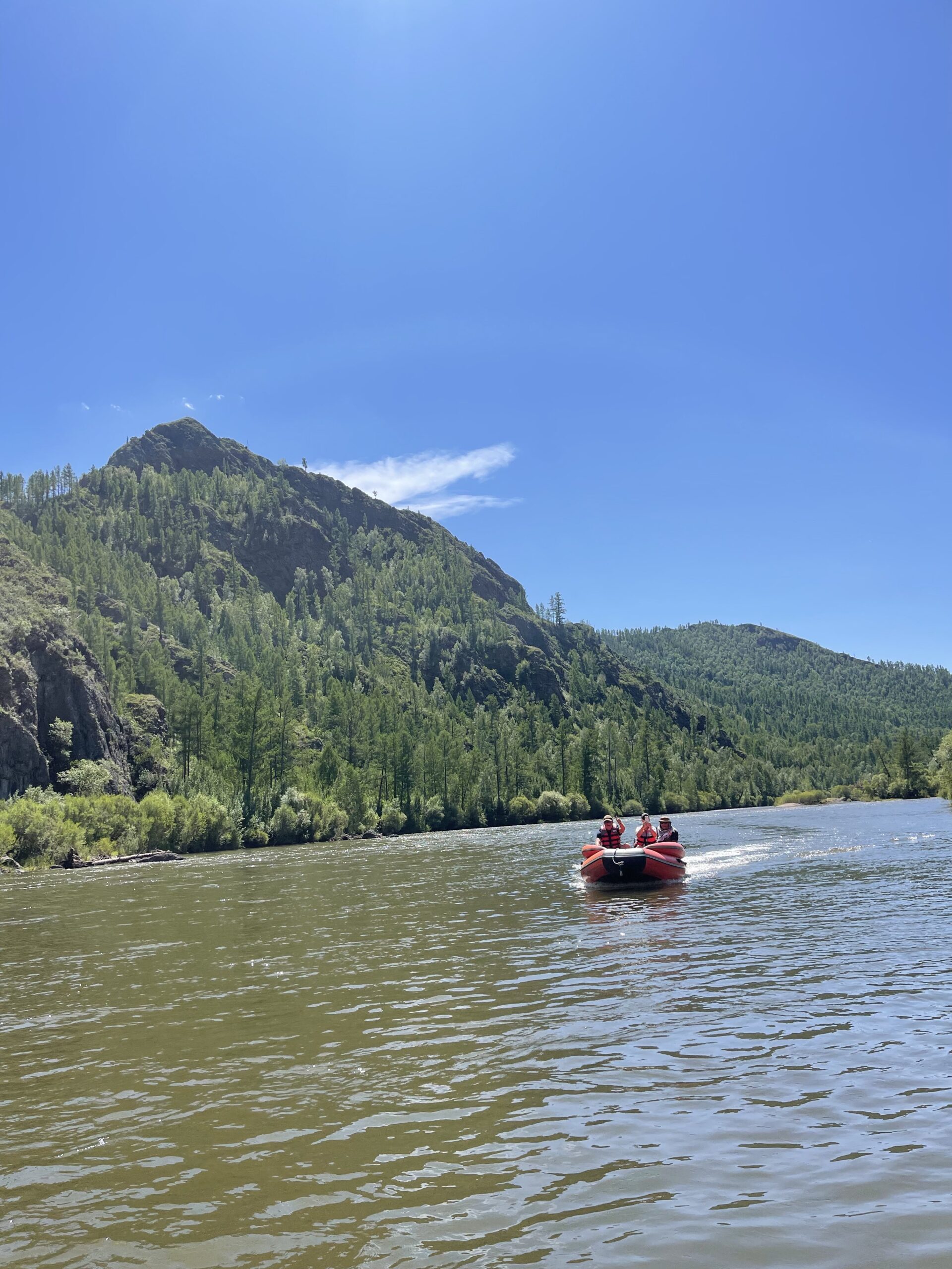 Fishing and boat tour in Mongolia