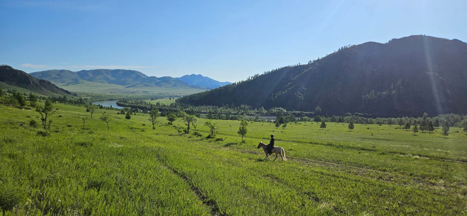 Guided Horse Riding tour in Mongolia